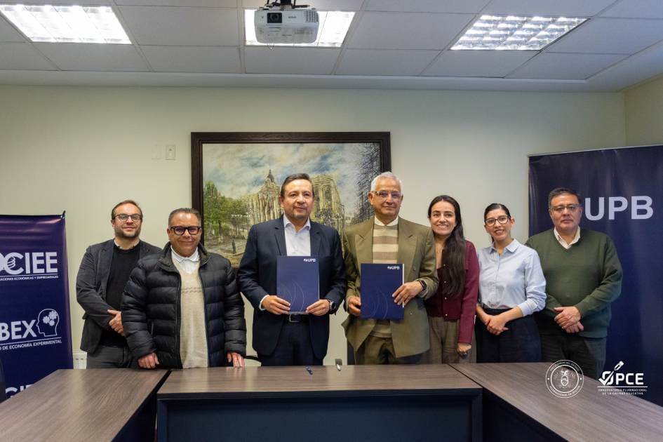 UPB Y OPCE suscriben alianza para fortalecer la calidad académica